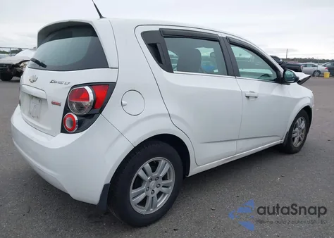 2014 Chevrolet Sonic Lt Auto из США, поврежденный, VIN 1G1JC6SB9E4173781